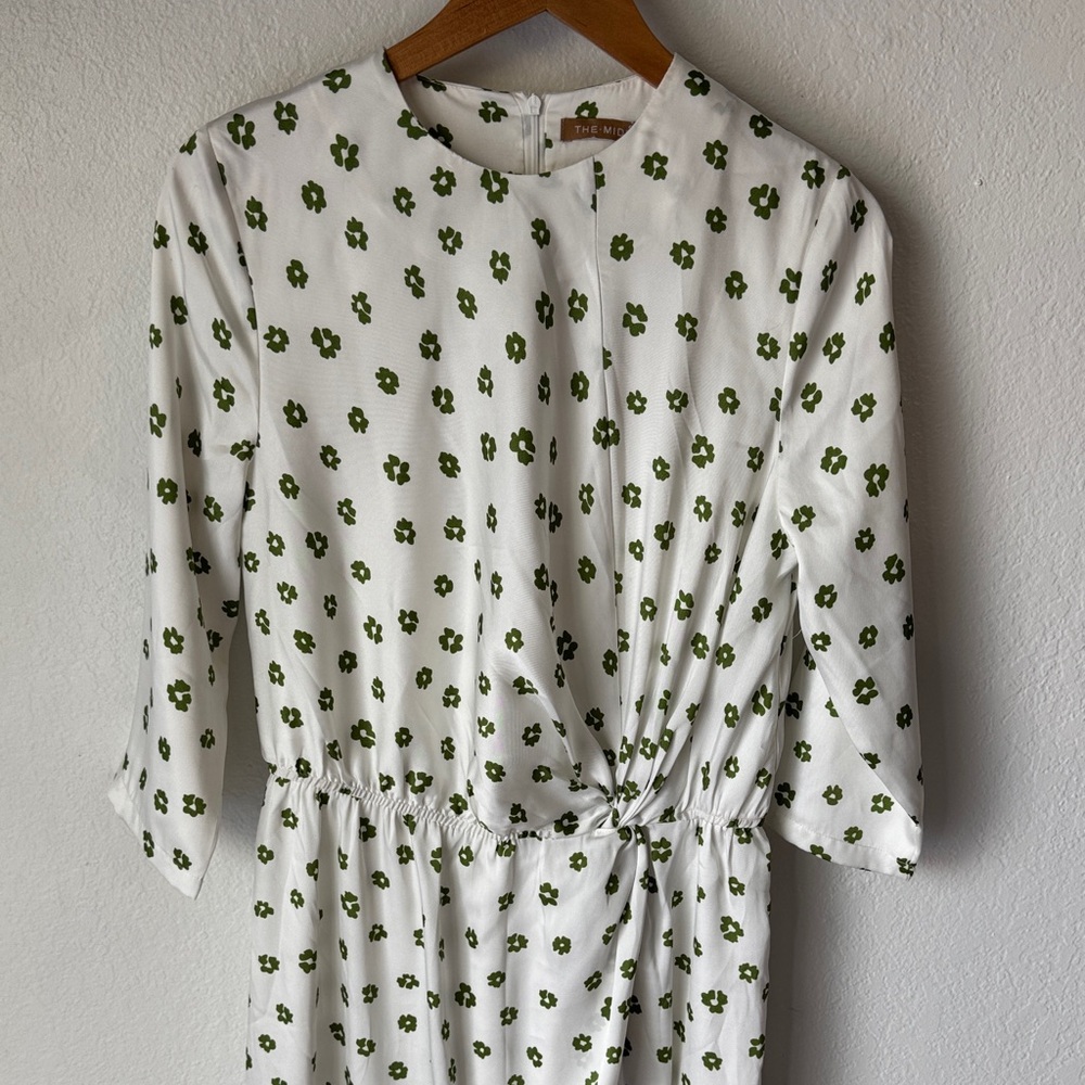 🆕 Satin Feel Floral Dress‎